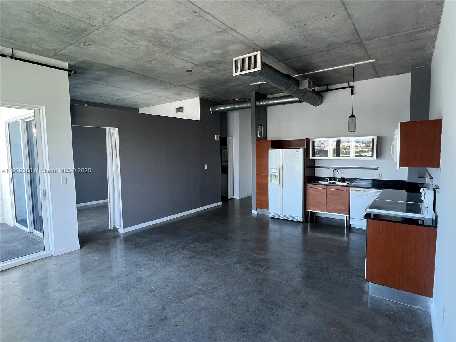 NEO CONDO - Residential Lease