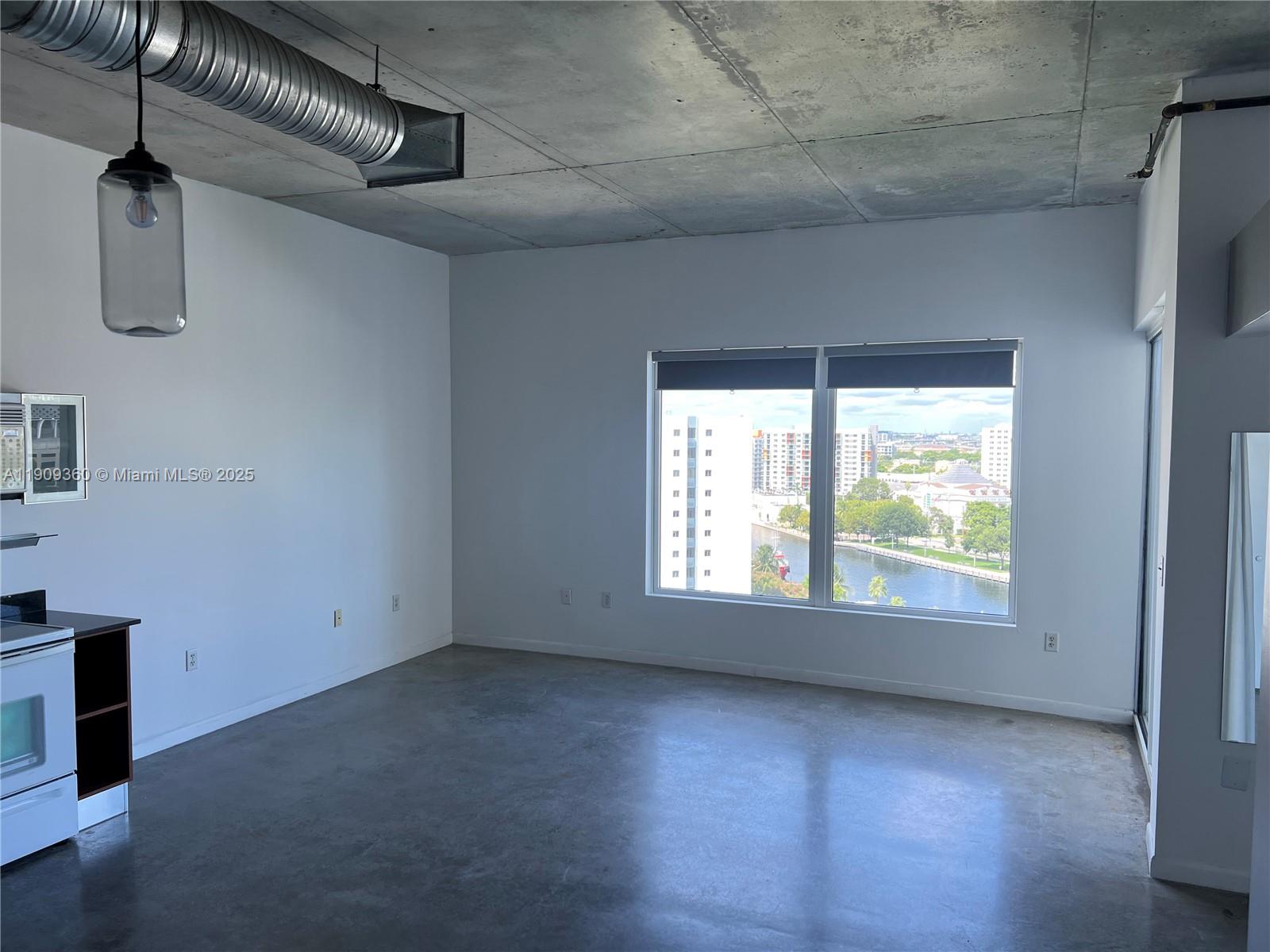 NEO CONDO - Residential Lease
