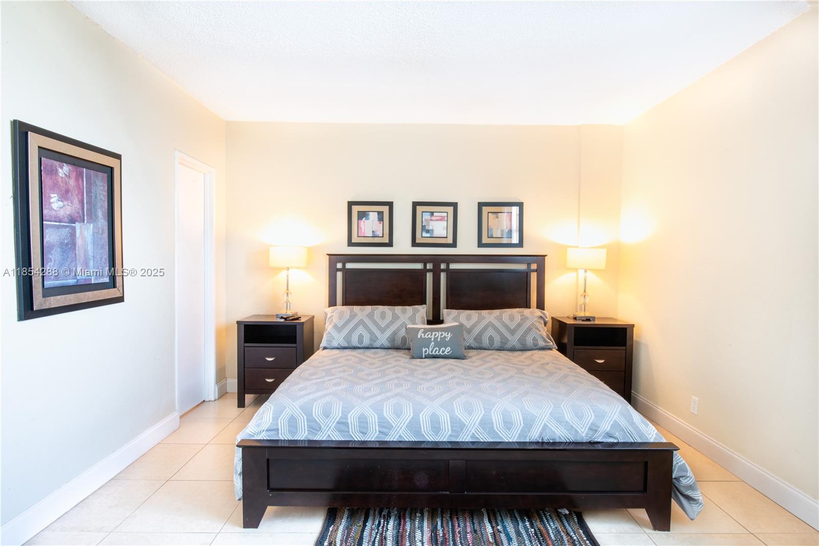 TIDES ON HOLLYWOOD BEACH - Residential Lease