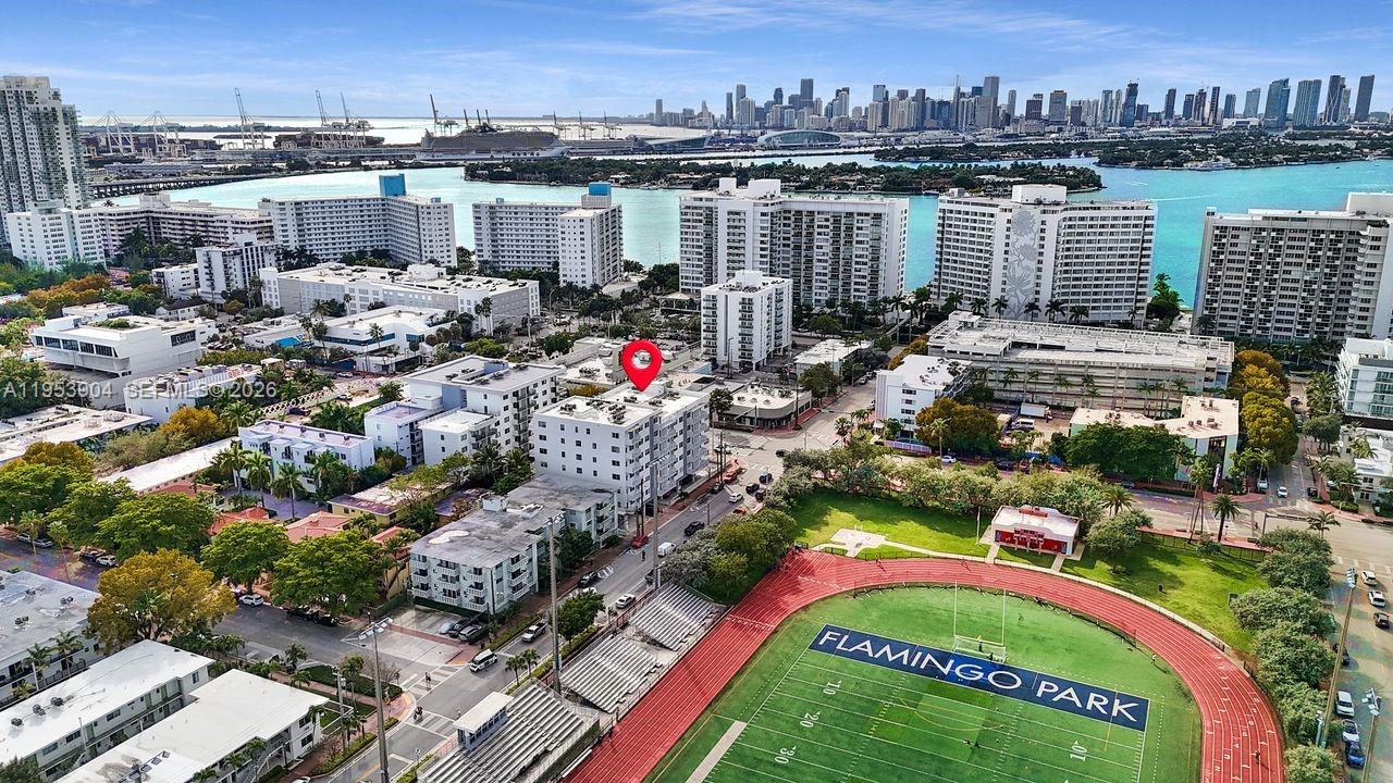 APOLLO CONDO - Residential