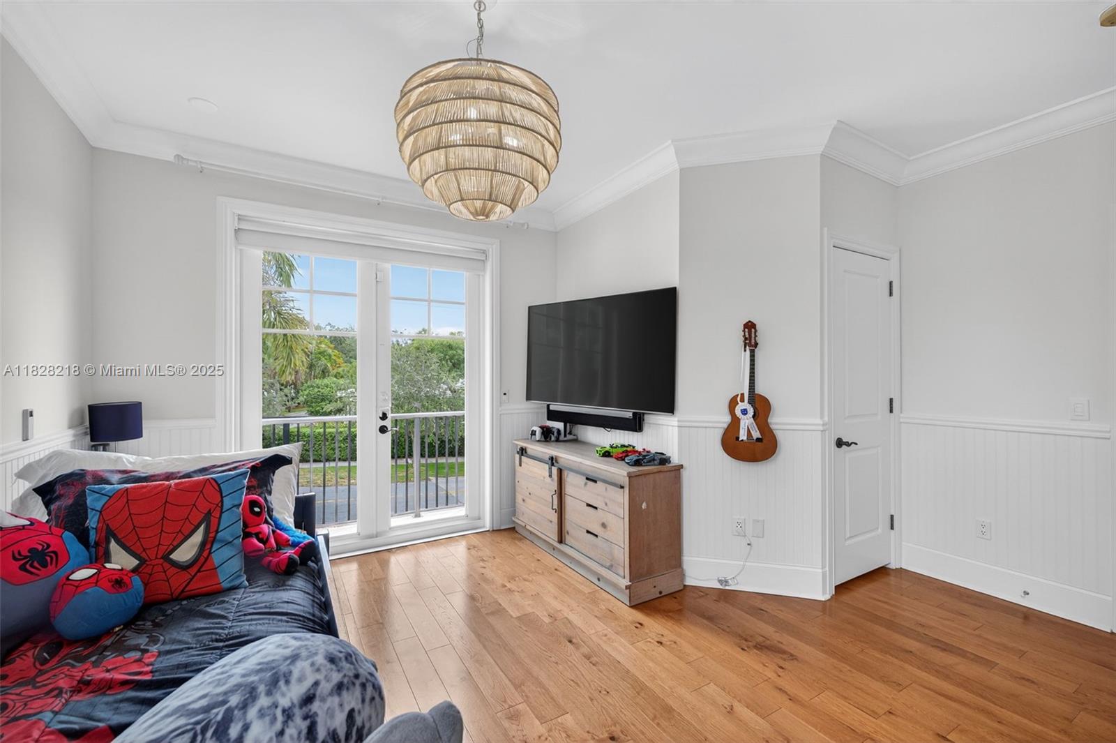 RIO VISTA ISLES - Residential