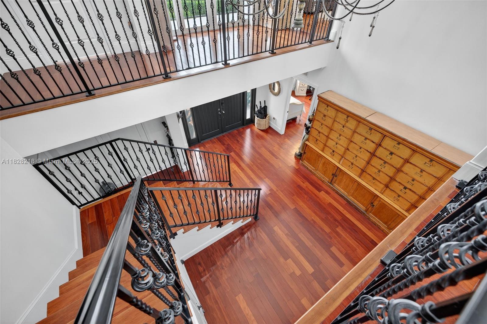 RIO VISTA ISLES - Residential