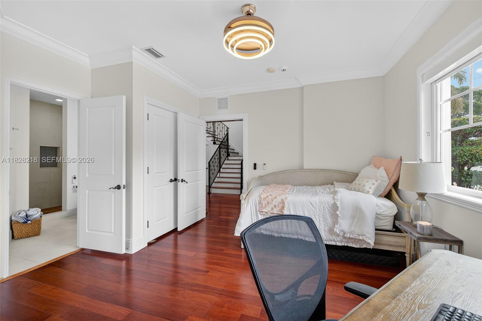 RIO VISTA ISLES - Residential