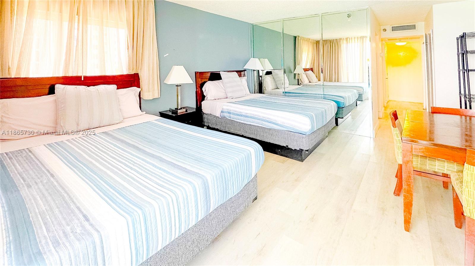 THE AVENTURA BEACH CLUB C - Residential