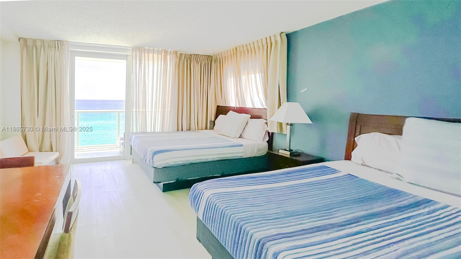 THE AVENTURA BEACH CLUB C - Residential