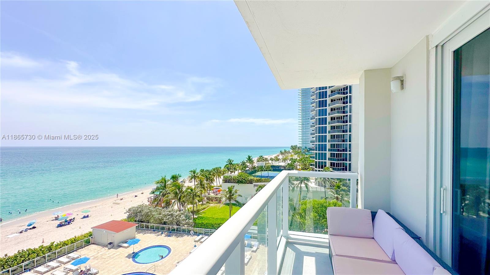 THE AVENTURA BEACH CLUB C - Residential