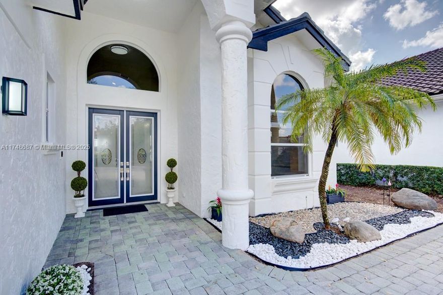 Beautiful, spacious and elegant property. View of golf course & lake. Large kitchen, 12ft ceilings, large master bedroom bathroom and double walk-in closets. All bedrooms have a private bathroom. Screened patio w/heated pool. Property inside of exclusive Preserve at the Ironhorse Golf Club with 24-hr security. Minutes from PGA mall, beaches, int'l airport, fine dining and entertainment.