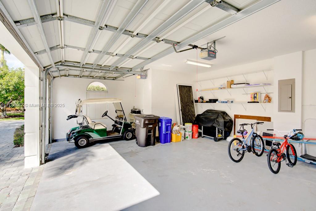 IRONHORSE PAR C - Residential Lease