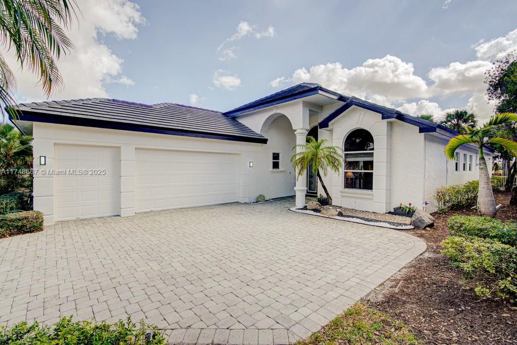 IRONHORSE PAR C - Residential Lease