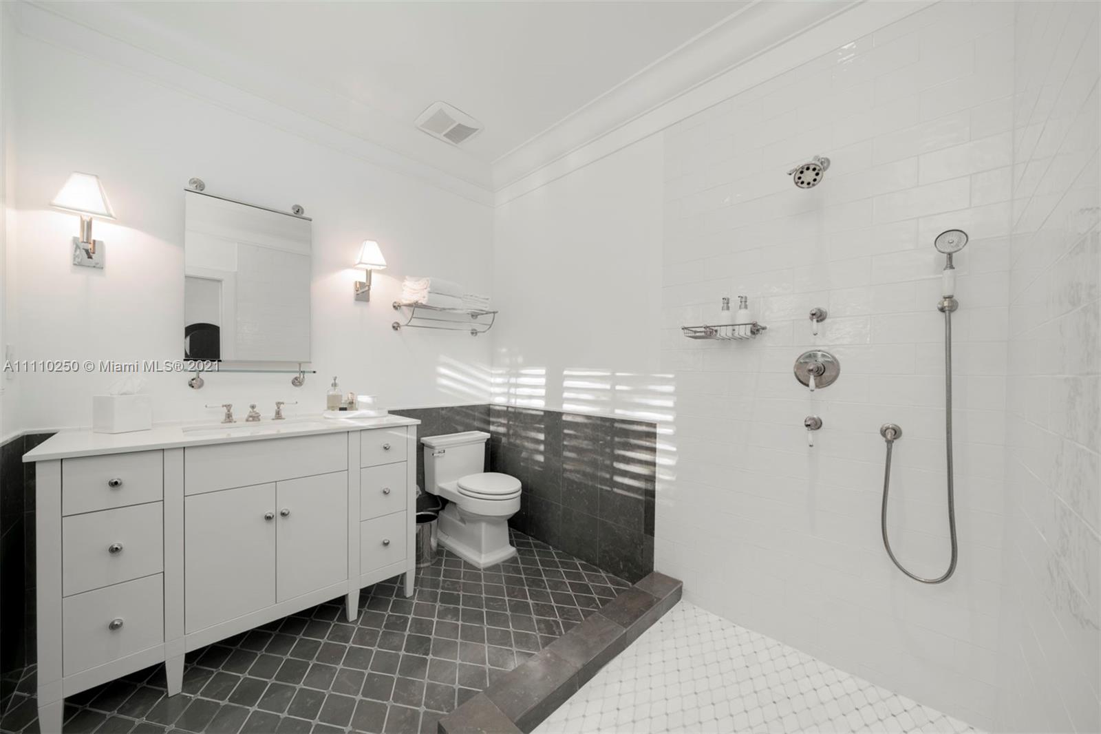 HELMS COUNTRY ESTATES ADD - Residential