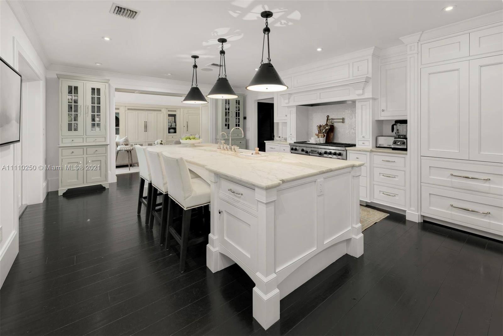 HELMS COUNTRY ESTATES ADD - Residential