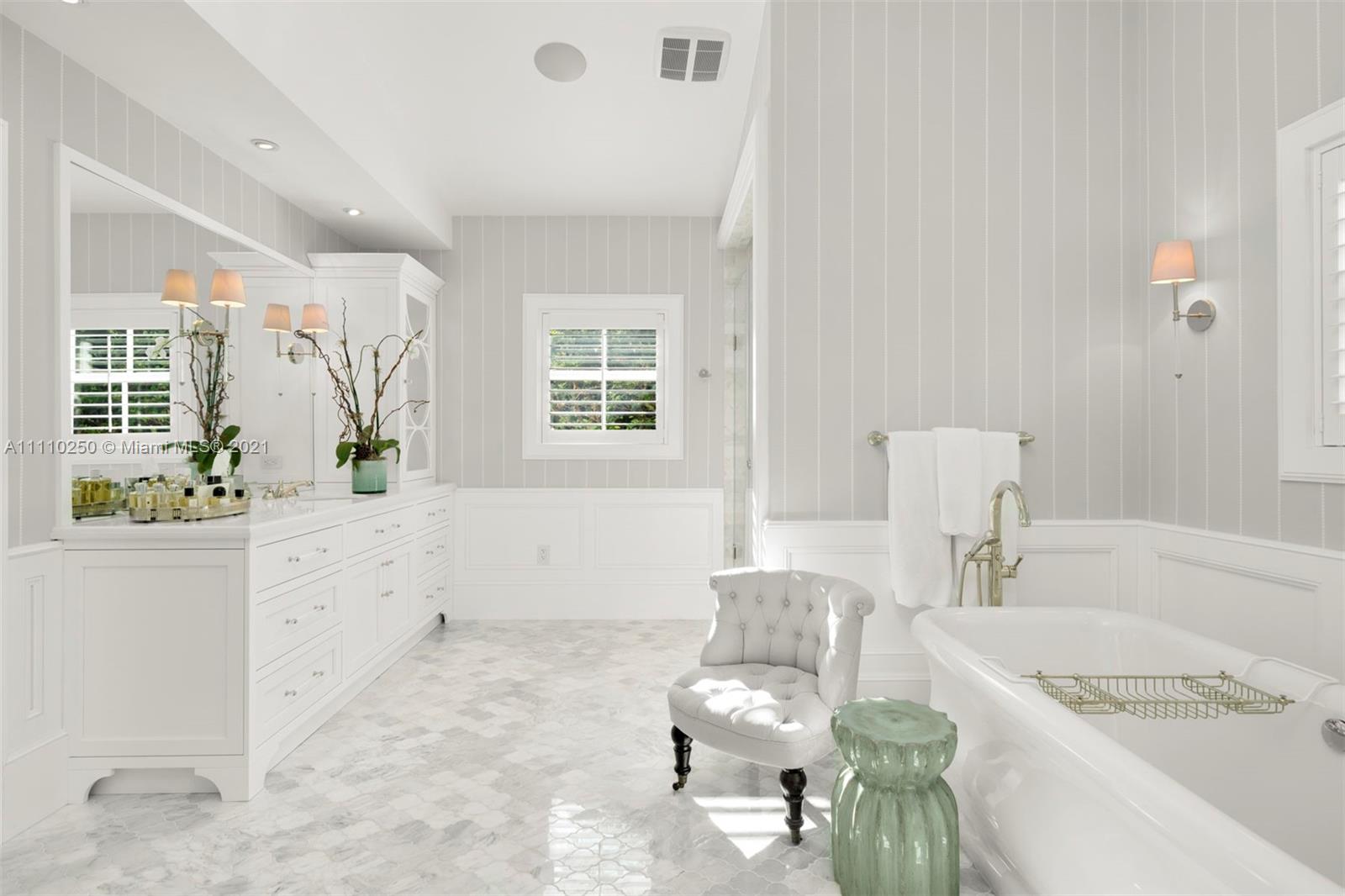 HELMS COUNTRY ESTATES ADD - Residential