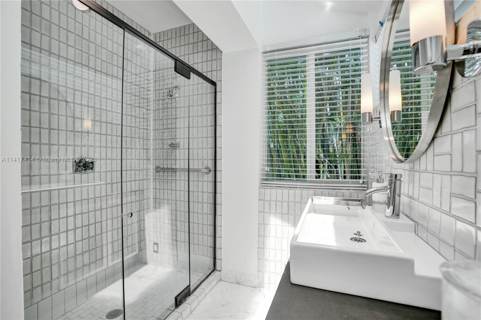 ISLE OF NORMANDY MIAMI VI - Residential