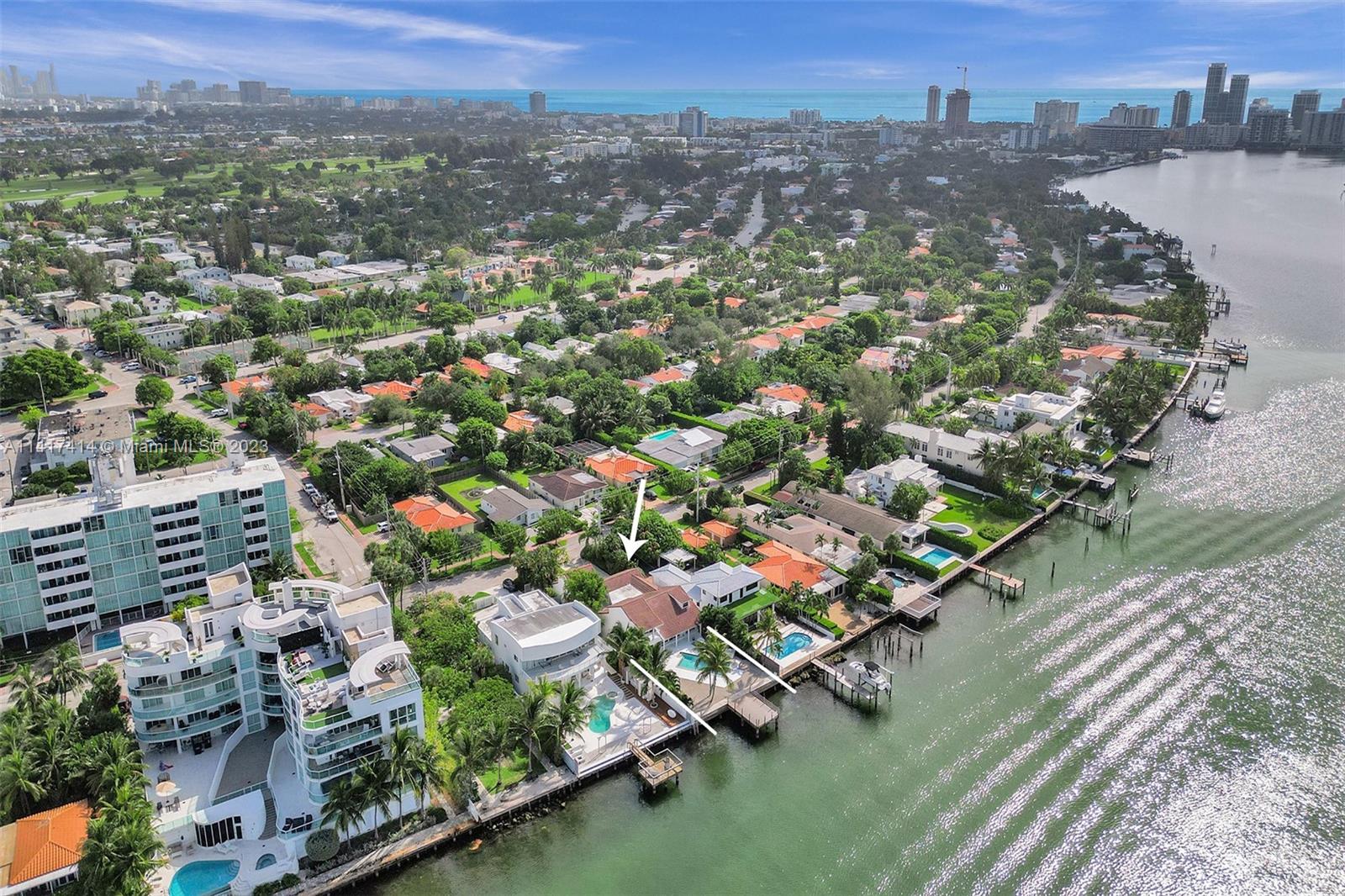ISLE OF NORMANDY MIAMI VI - Residential