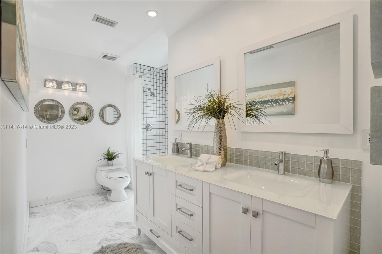 ISLE OF NORMANDY MIAMI VI - Residential