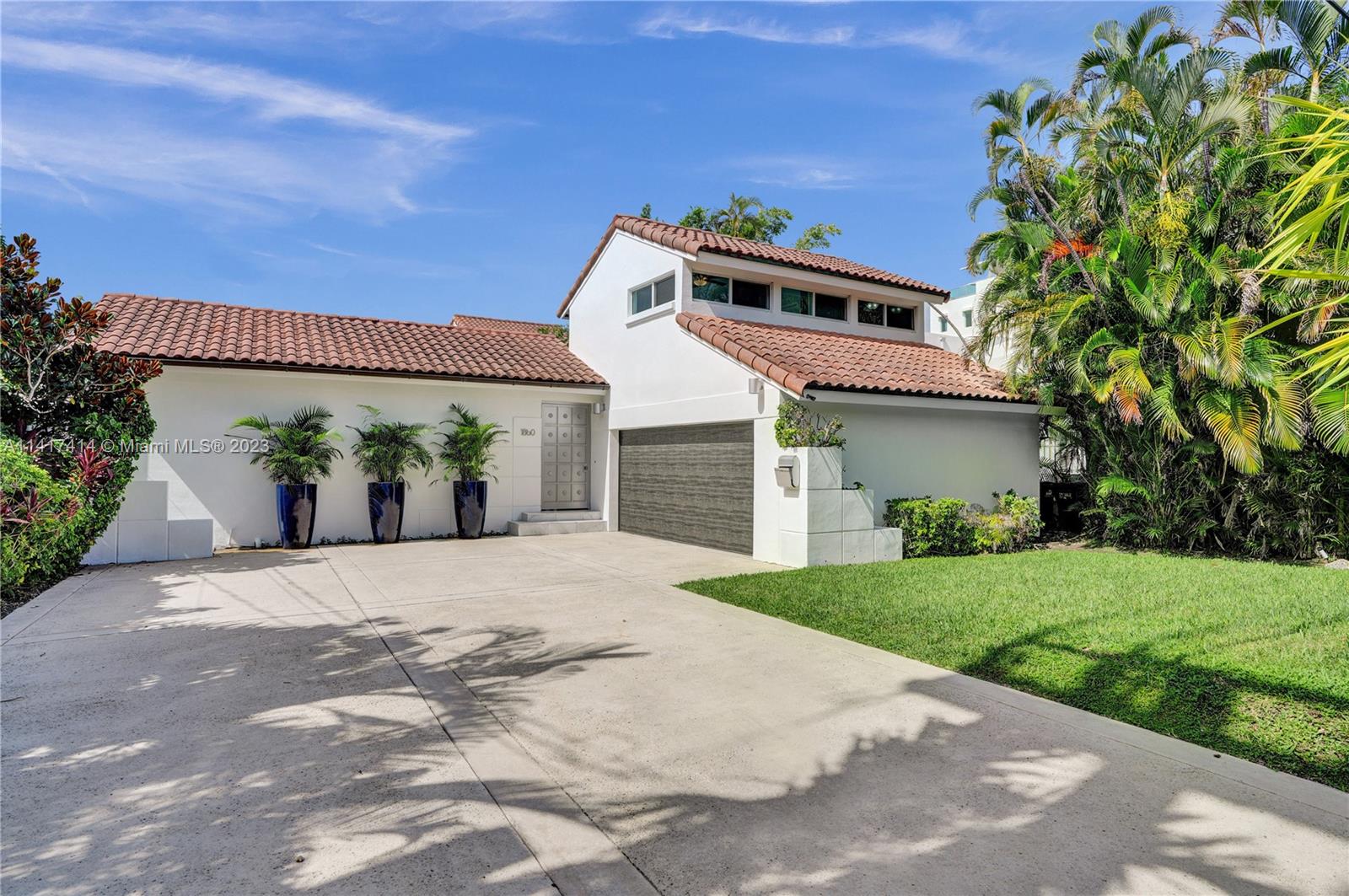 ISLE OF NORMANDY MIAMI VI - Residential