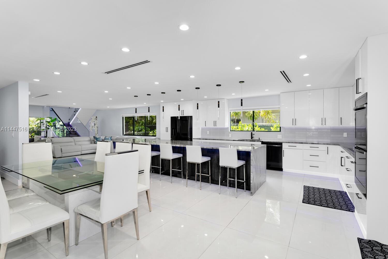 DE GARMO-ROBERTS TRACT - Residential