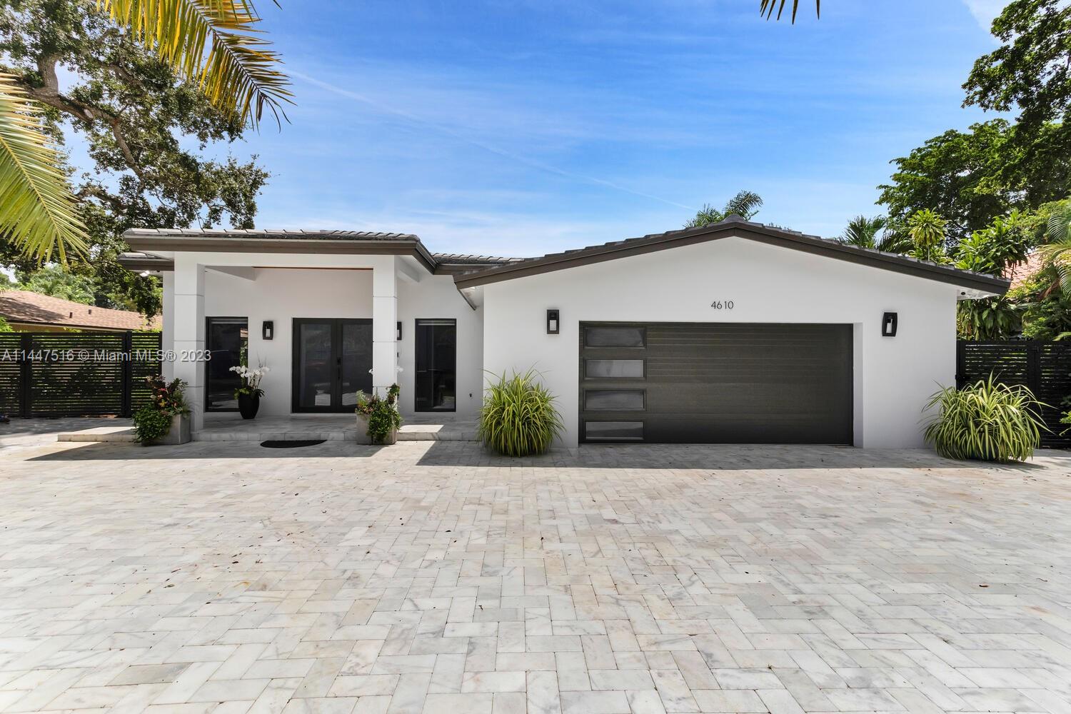 DE GARMO-ROBERTS TRACT - Residential