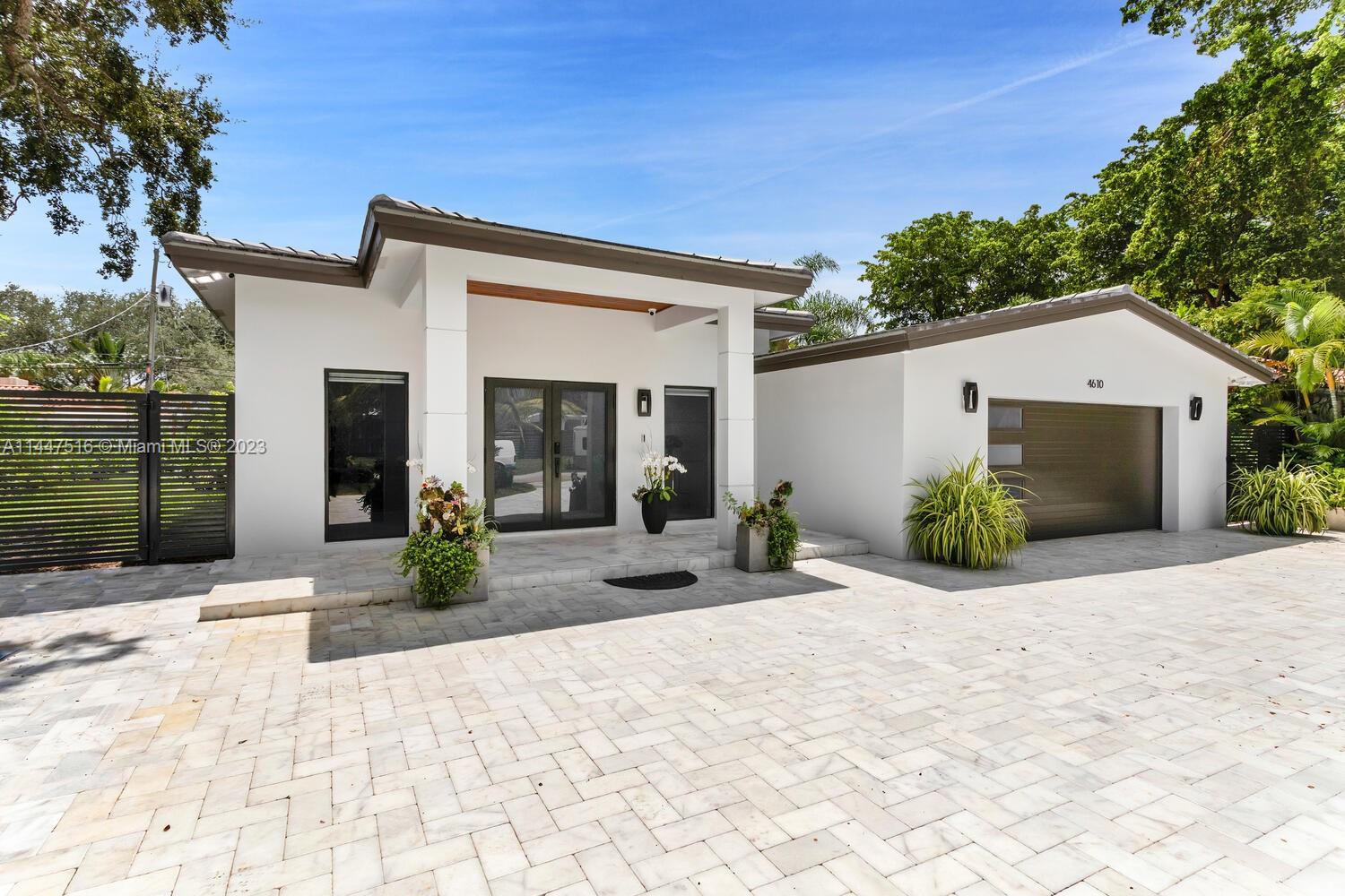 DE GARMO-ROBERTS TRACT - Residential