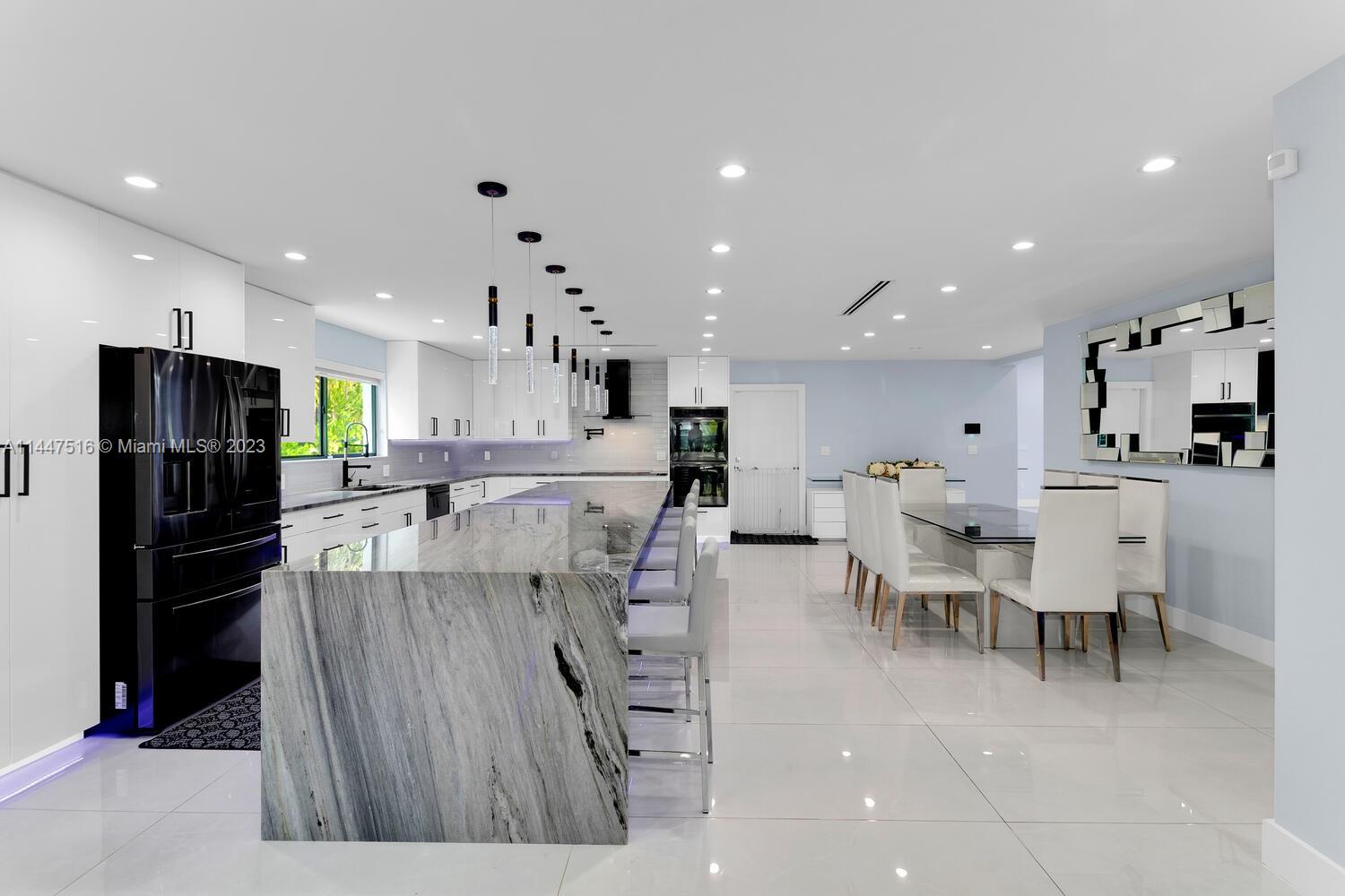 DE GARMO-ROBERTS TRACT - Residential