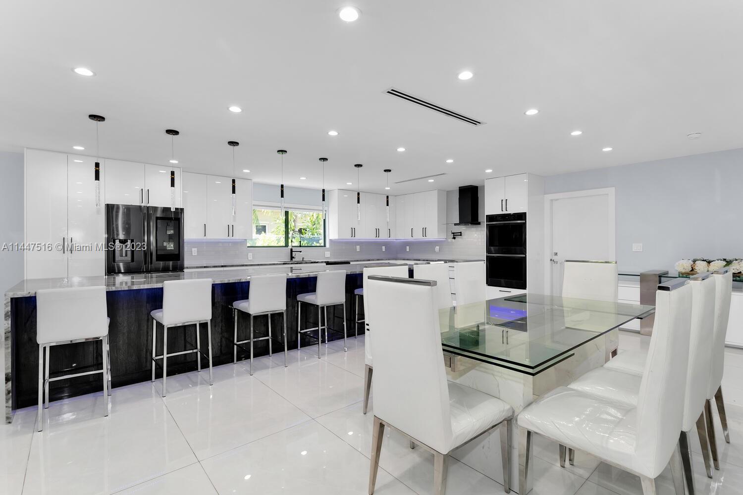 DE GARMO-ROBERTS TRACT - Residential