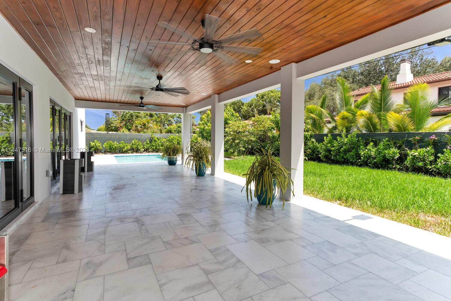 DE GARMO-ROBERTS TRACT - Residential