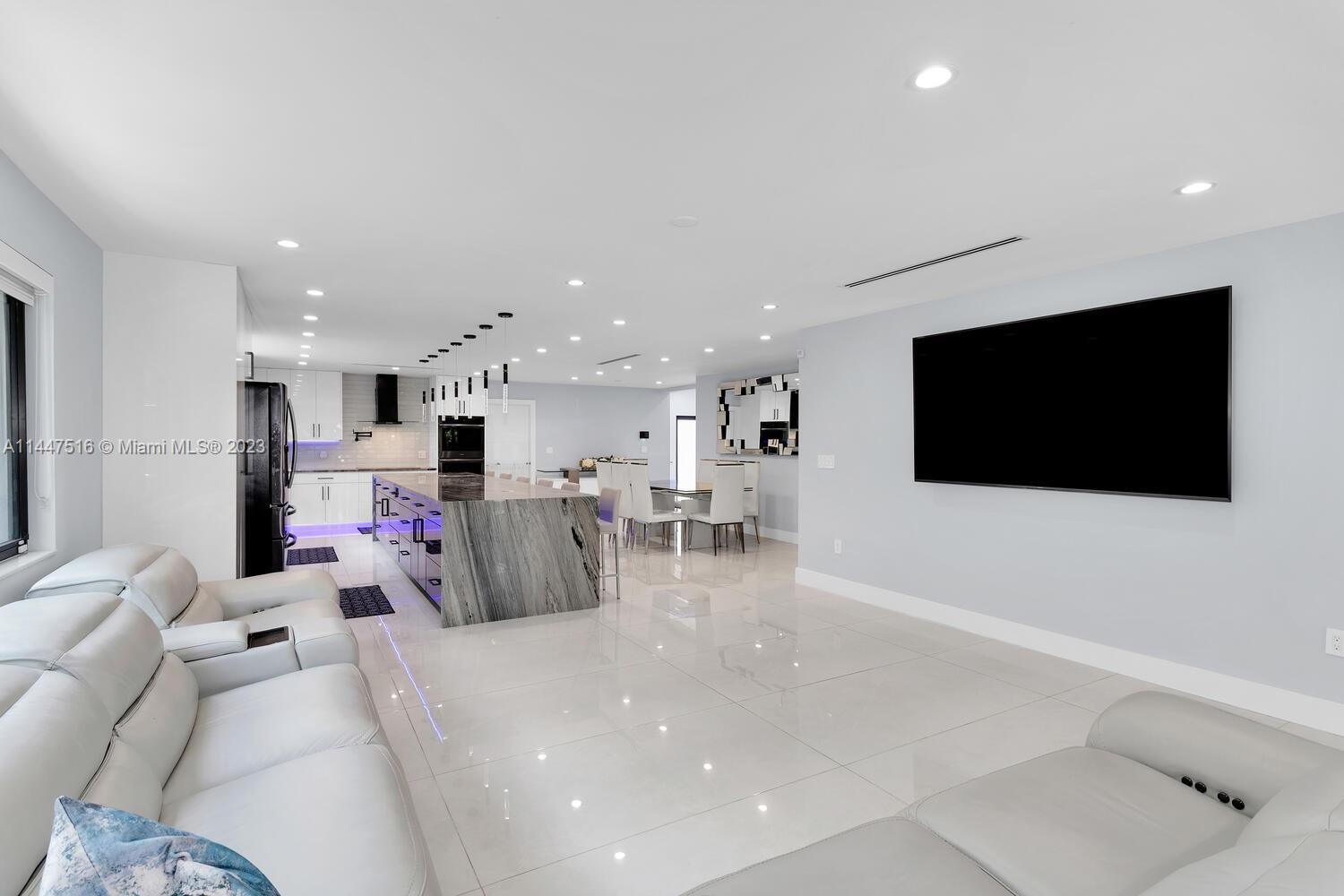 DE GARMO-ROBERTS TRACT - Residential