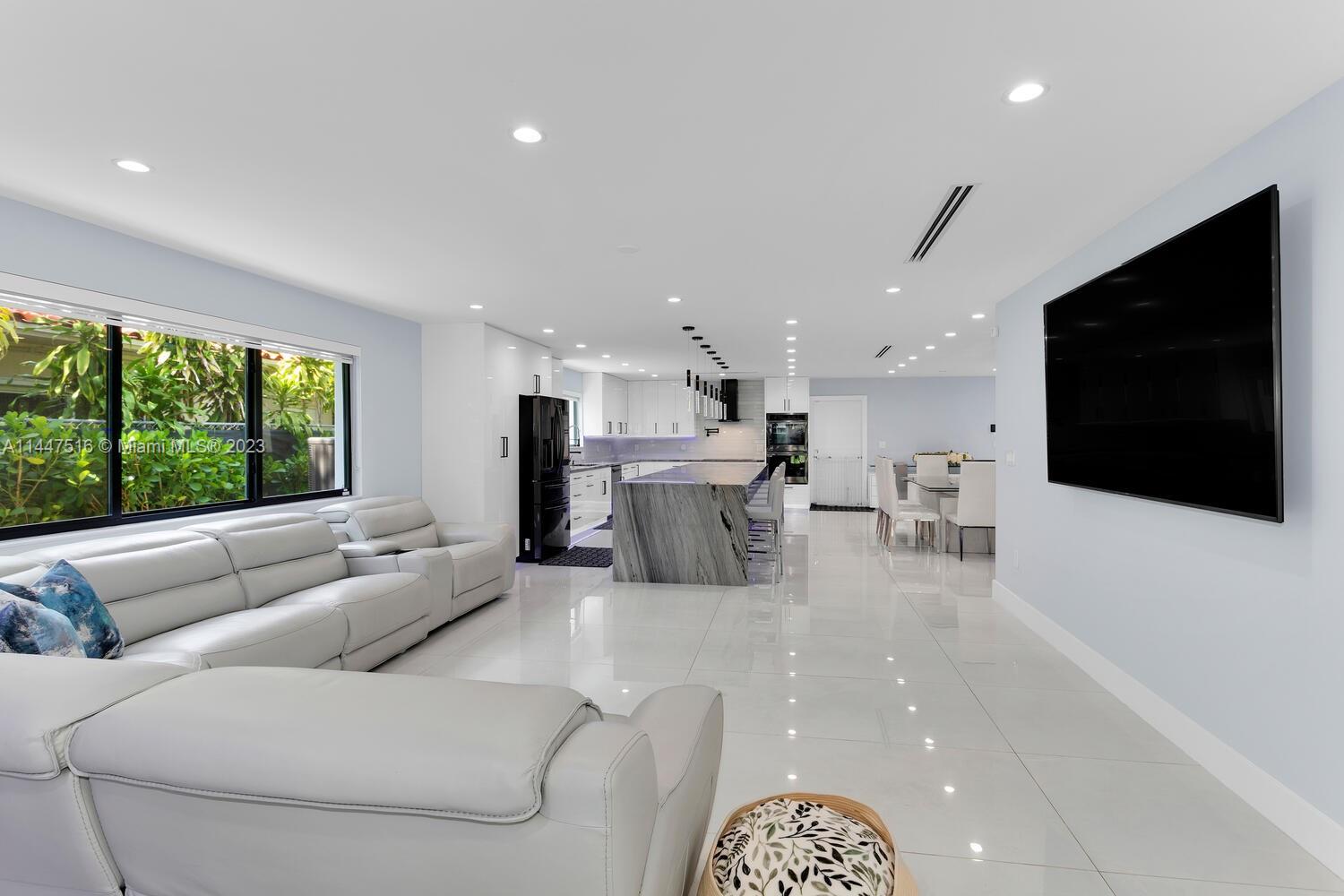 DE GARMO-ROBERTS TRACT - Residential