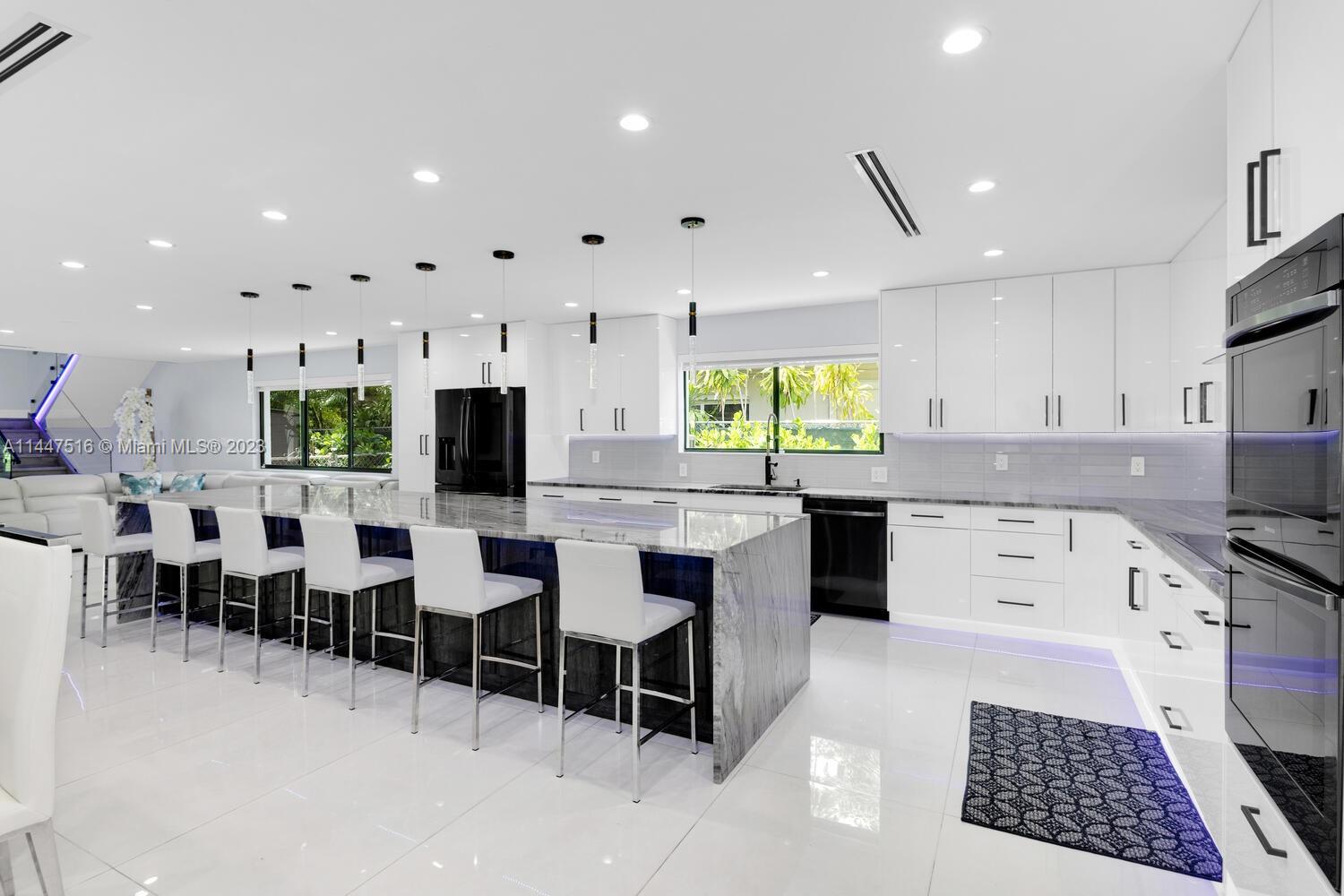 DE GARMO-ROBERTS TRACT - Residential