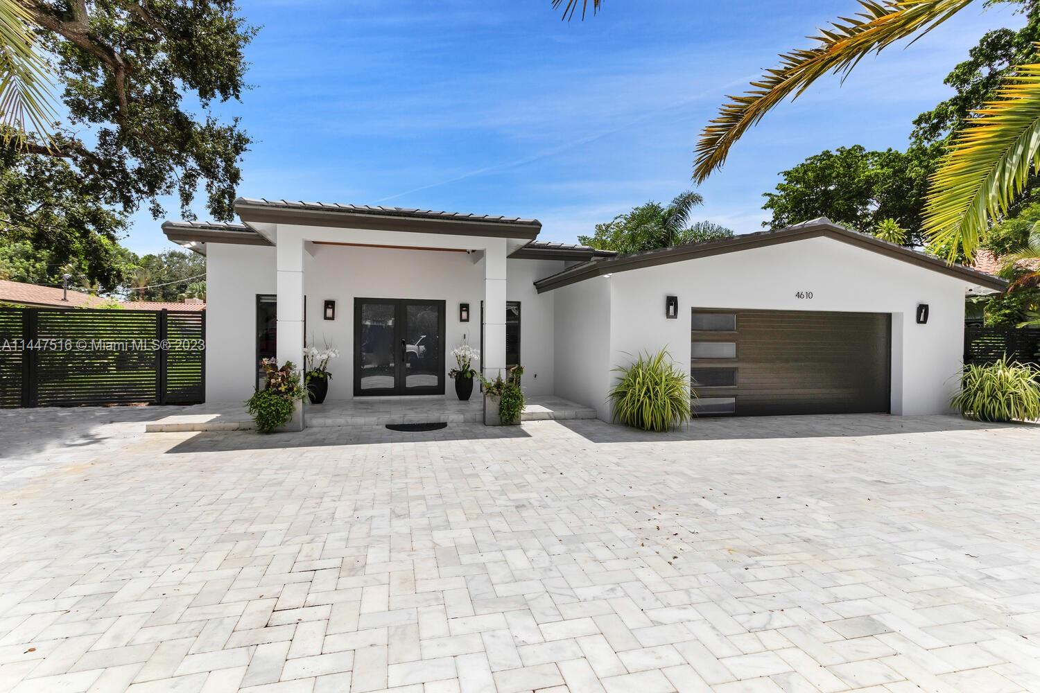 DE GARMO-ROBERTS TRACT - Residential