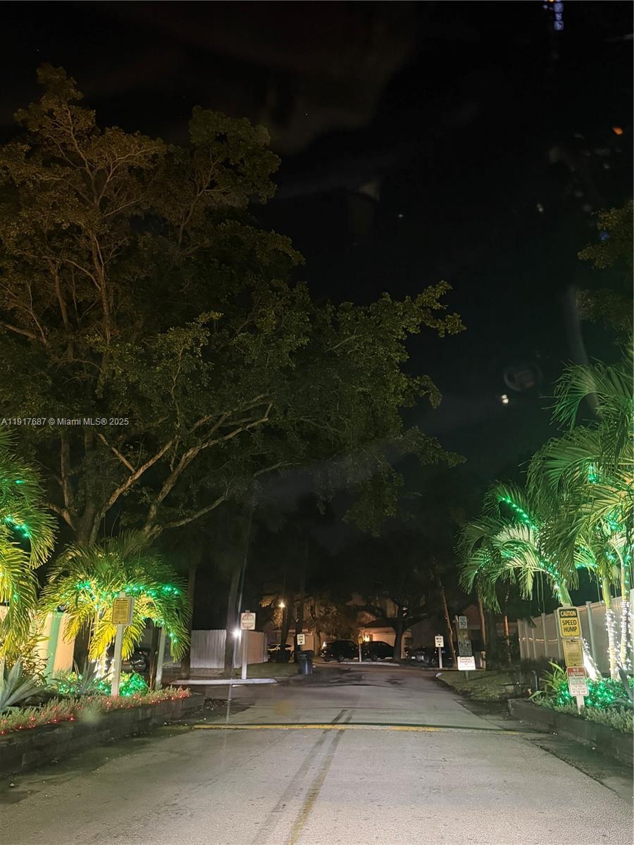 EMERALD POINTE - Residential