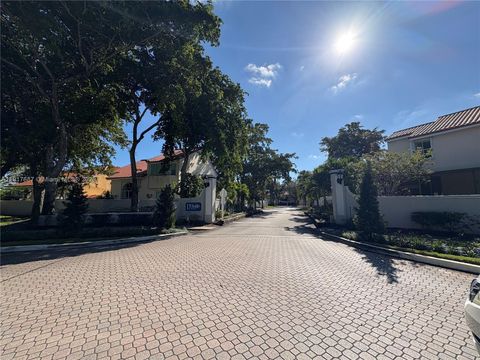 Photo of 3195 N 36th Ave, Hollywood, FL 33021 (MLS # A11917687)