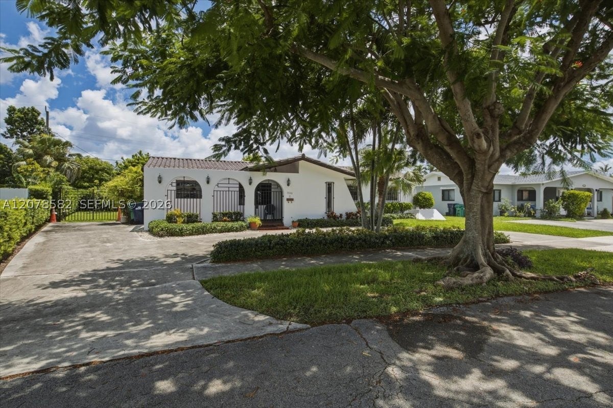 3625 SW 122nd Pl, Miami FL 33175