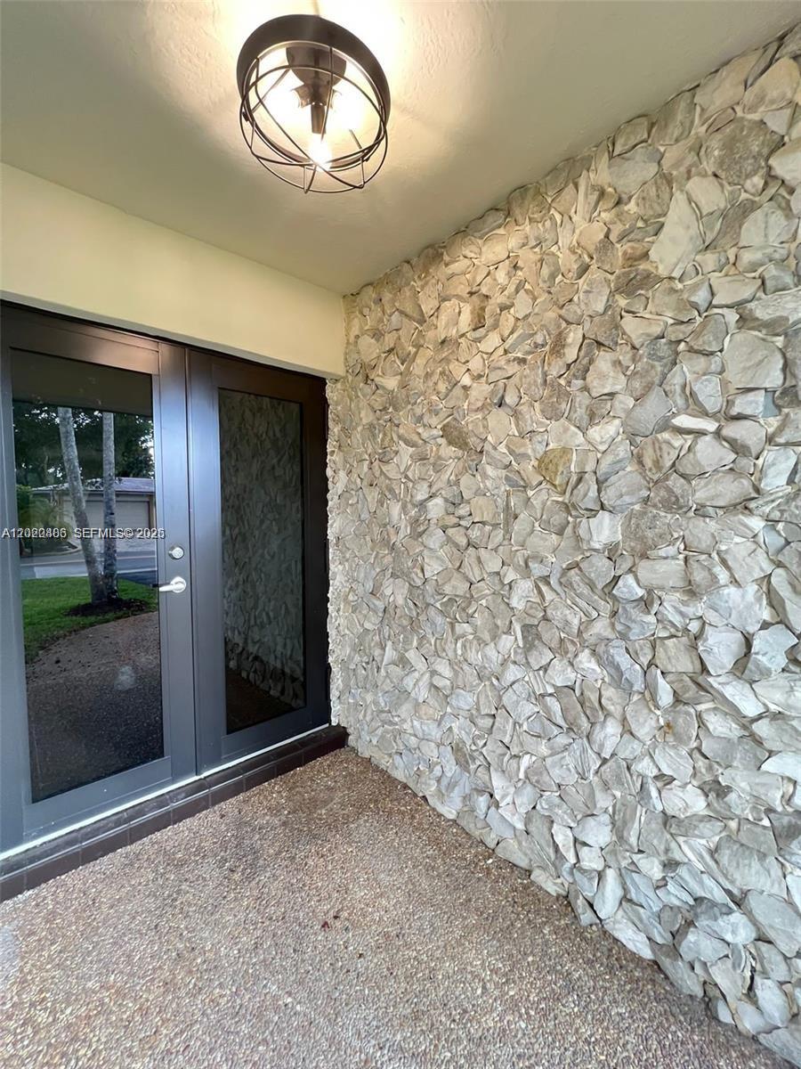 MAPLEWOOD - Residential