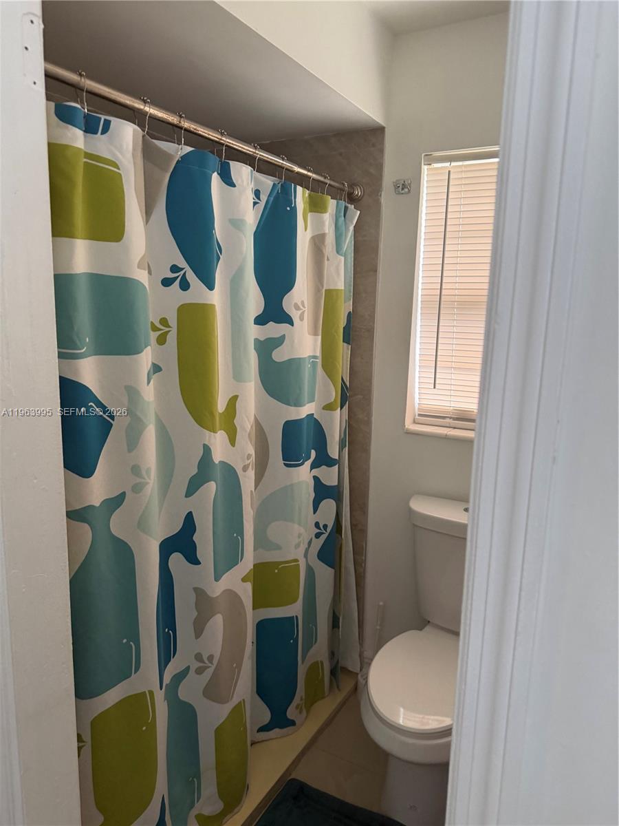 WINSTON PARK UNIT TWO - Residential