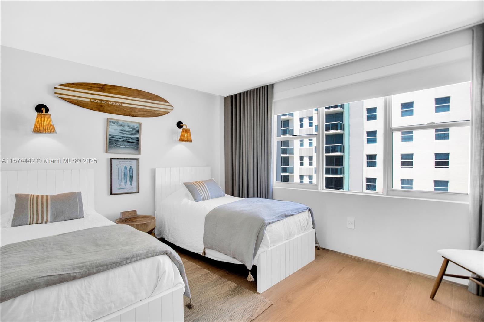 CARLISLE ON THE OCEAN CON - Residential