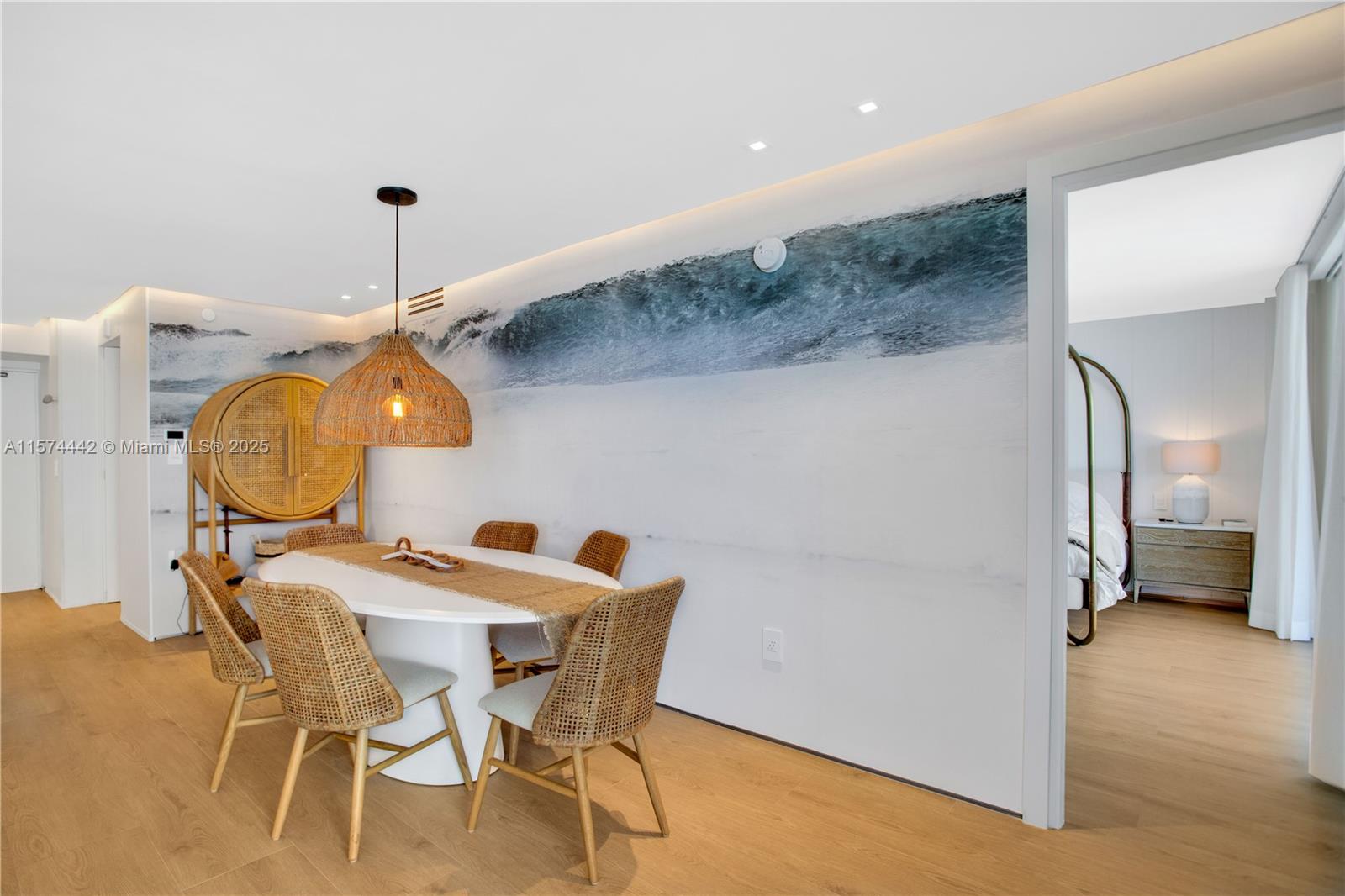 CARLISLE ON THE OCEAN CON - Residential