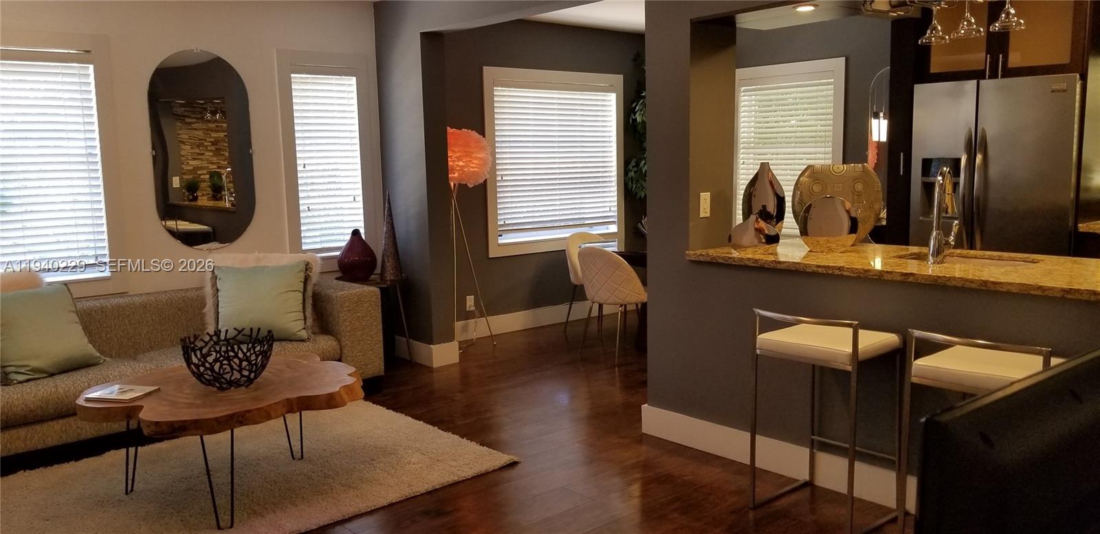 EVERGLADES SOUTH CONDO - Residential