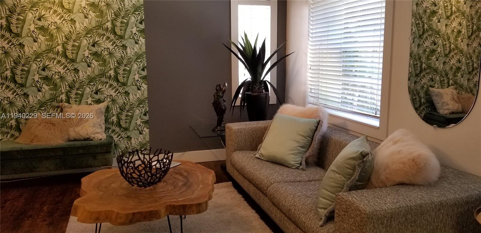 EVERGLADES SOUTH CONDO - Residential