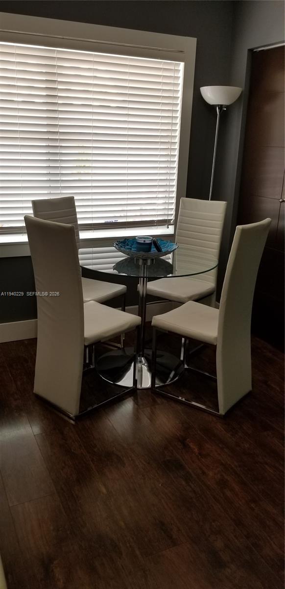 EVERGLADES SOUTH CONDO - Residential