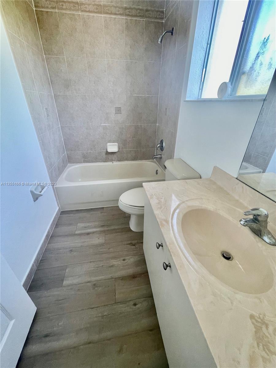 SANTA BARBARA - Residential Lease