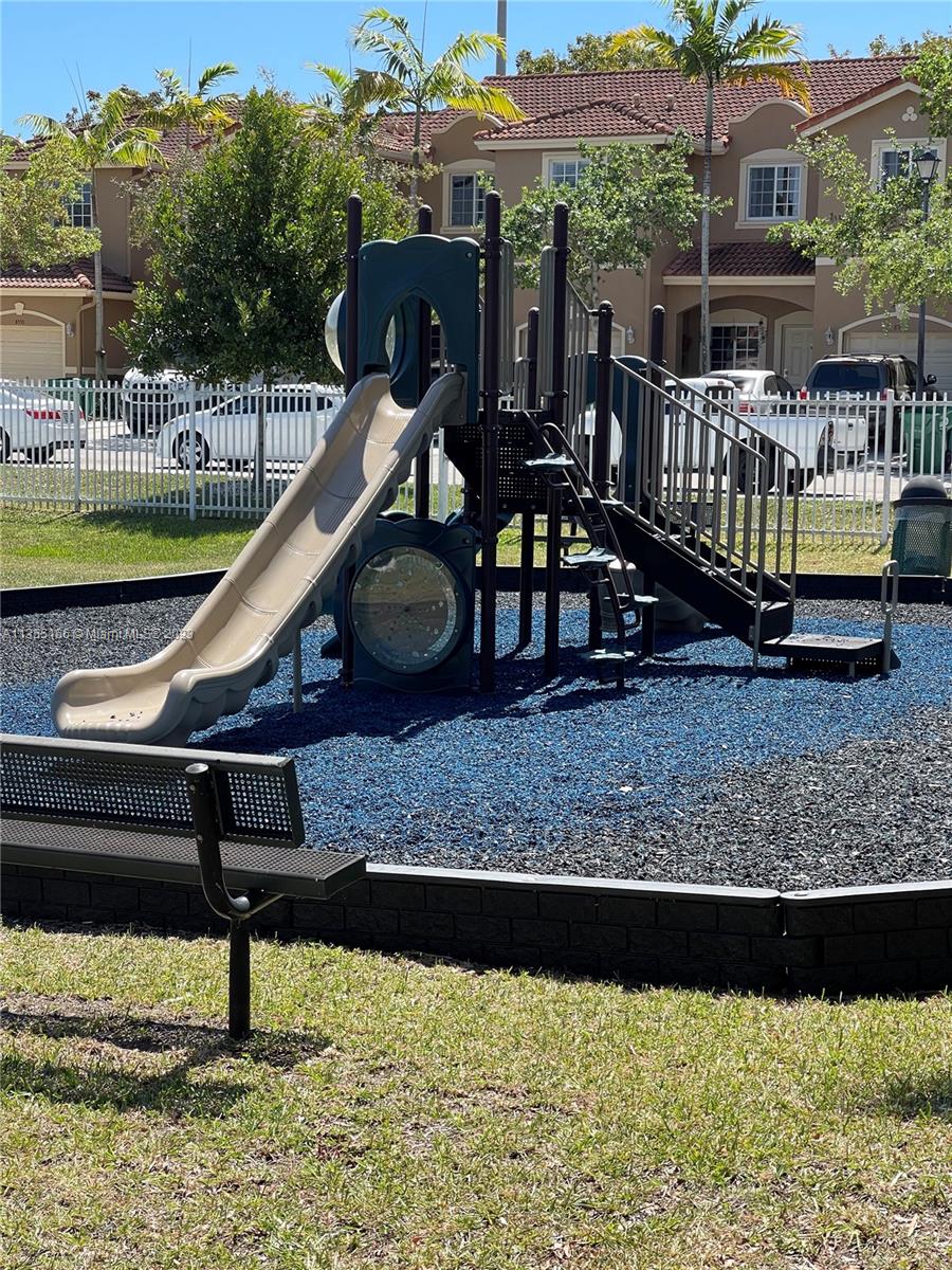 SANTA BARBARA - Residential Lease