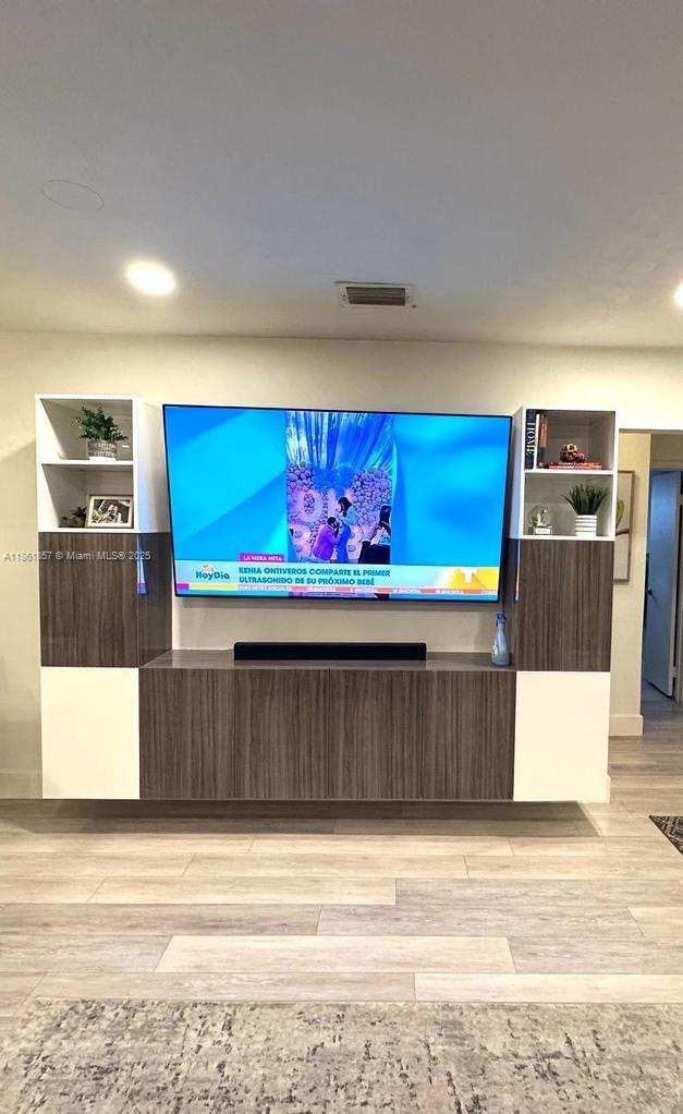 MIDLAND 1ST ADD 40-13B - Residential Lease