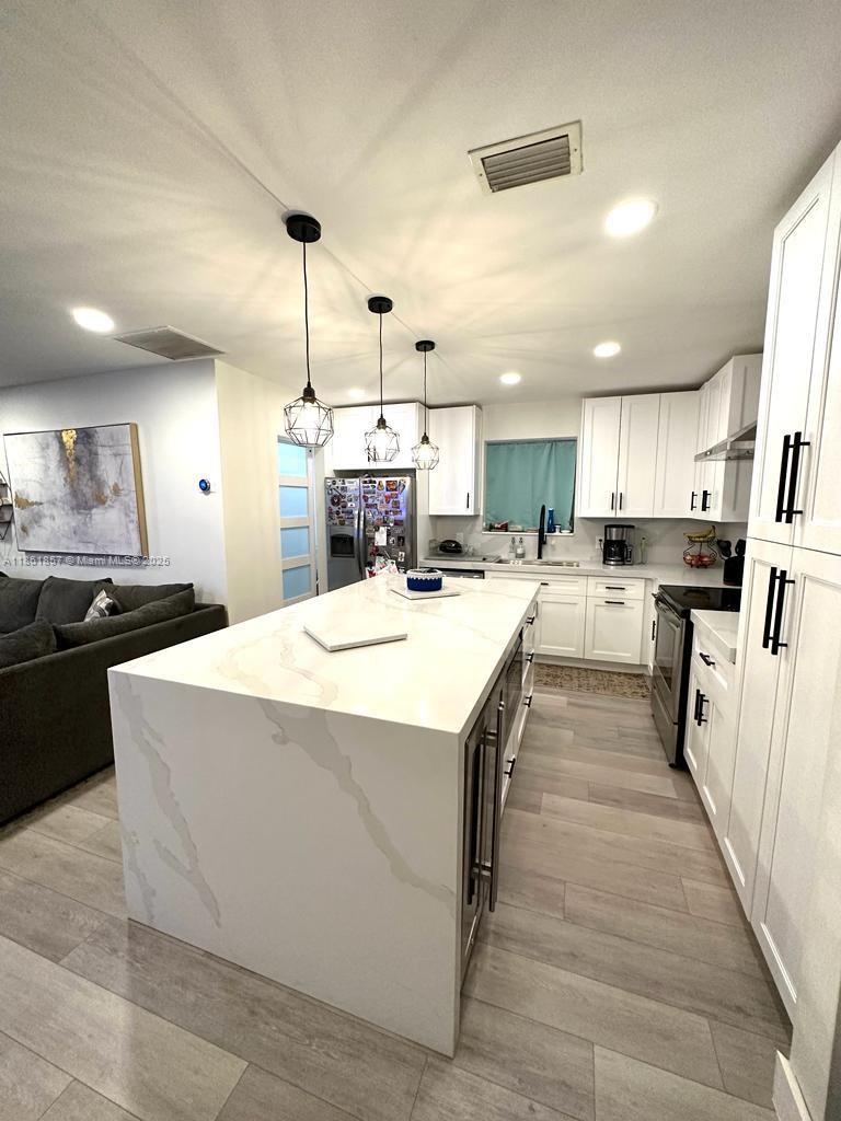 MIDLAND 1ST ADD 40-13B - Residential Lease