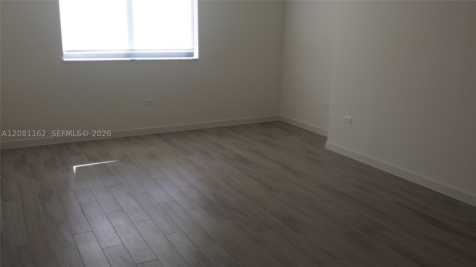 999 SW 1ST AVE 2305