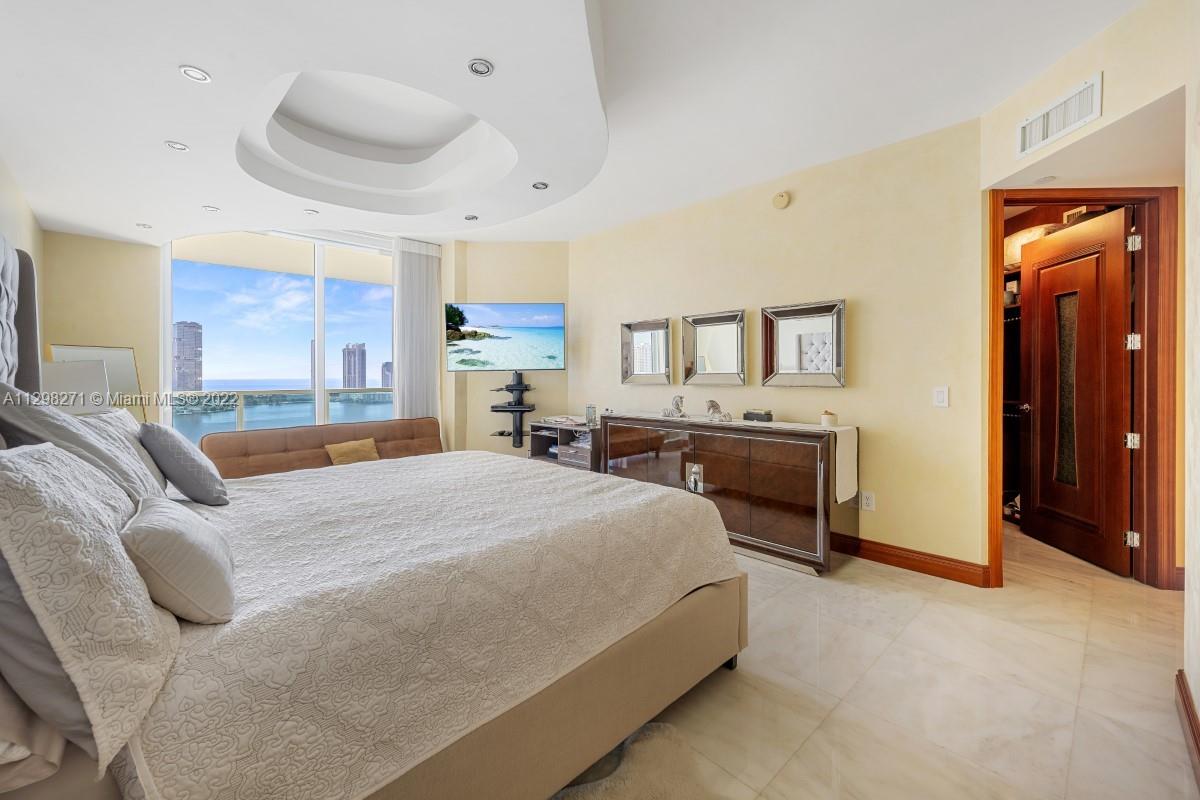 AVENTURA MARINA TWO - Residential Lease