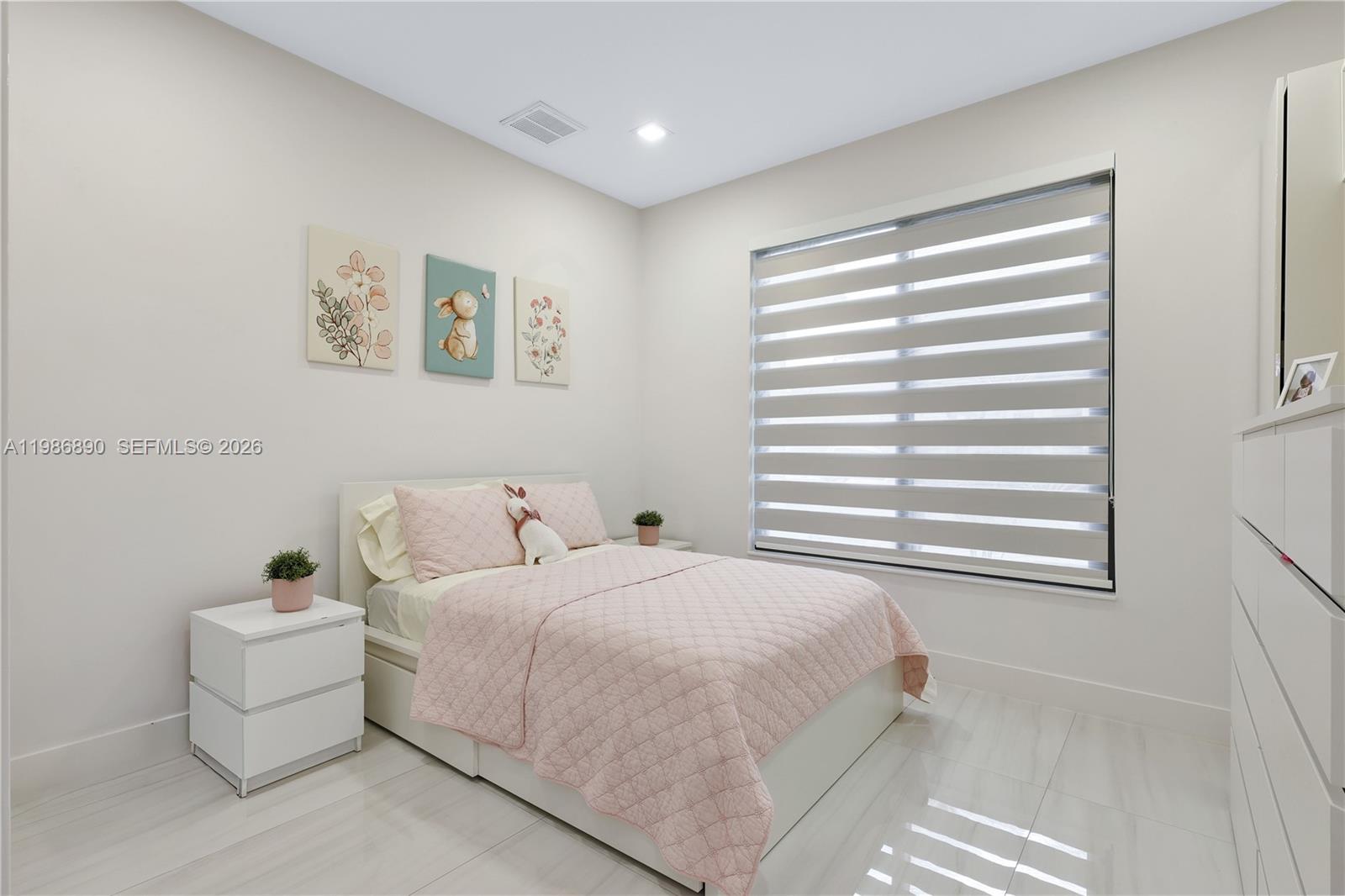 LEXINGTON HOMES ESTATES - Residential