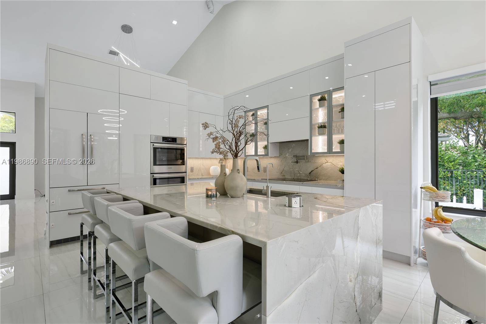 LEXINGTON HOMES ESTATES - Residential