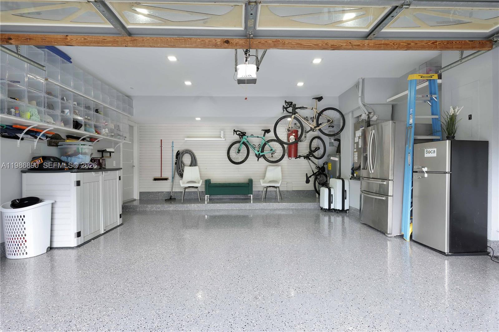 LEXINGTON HOMES ESTATES - Residential