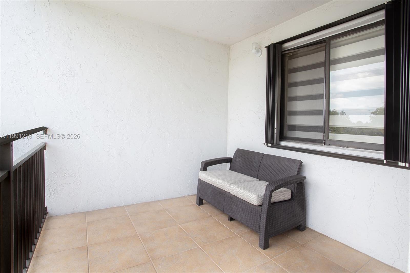 GARDENS AT BONAVENTURE 11 - Residential